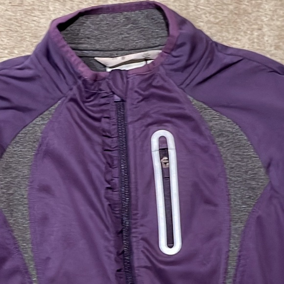 Athleta Jacket Prevail Running jacket Size XS - Picture 2 of 13
